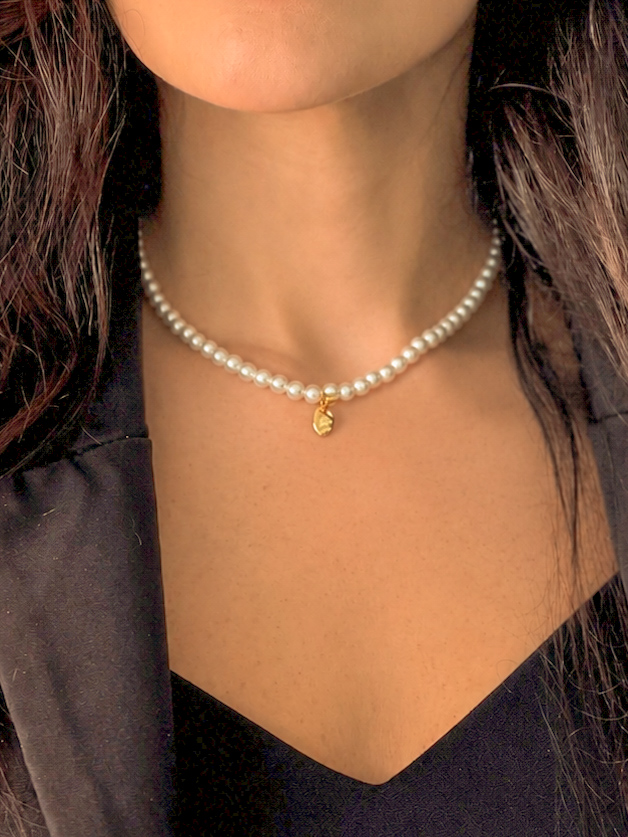 [166115] CHOKER PÉROLAS MEDALHA
